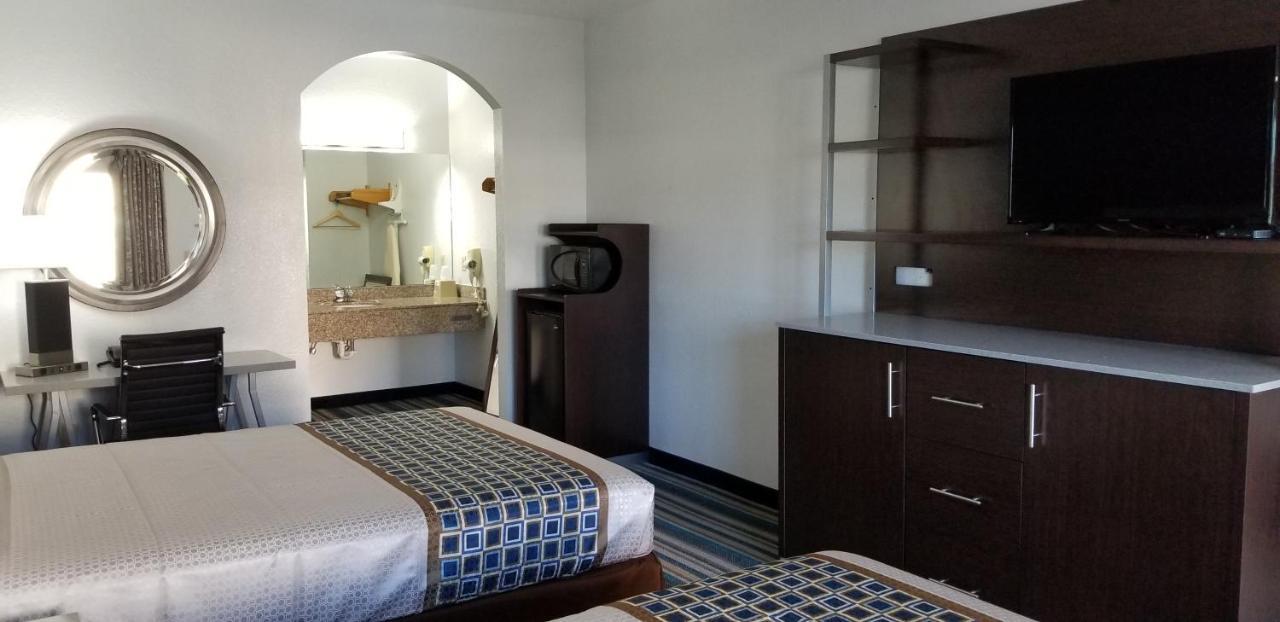 Homebridge Inn And Suites Beaumont Dış mekan fotoğraf