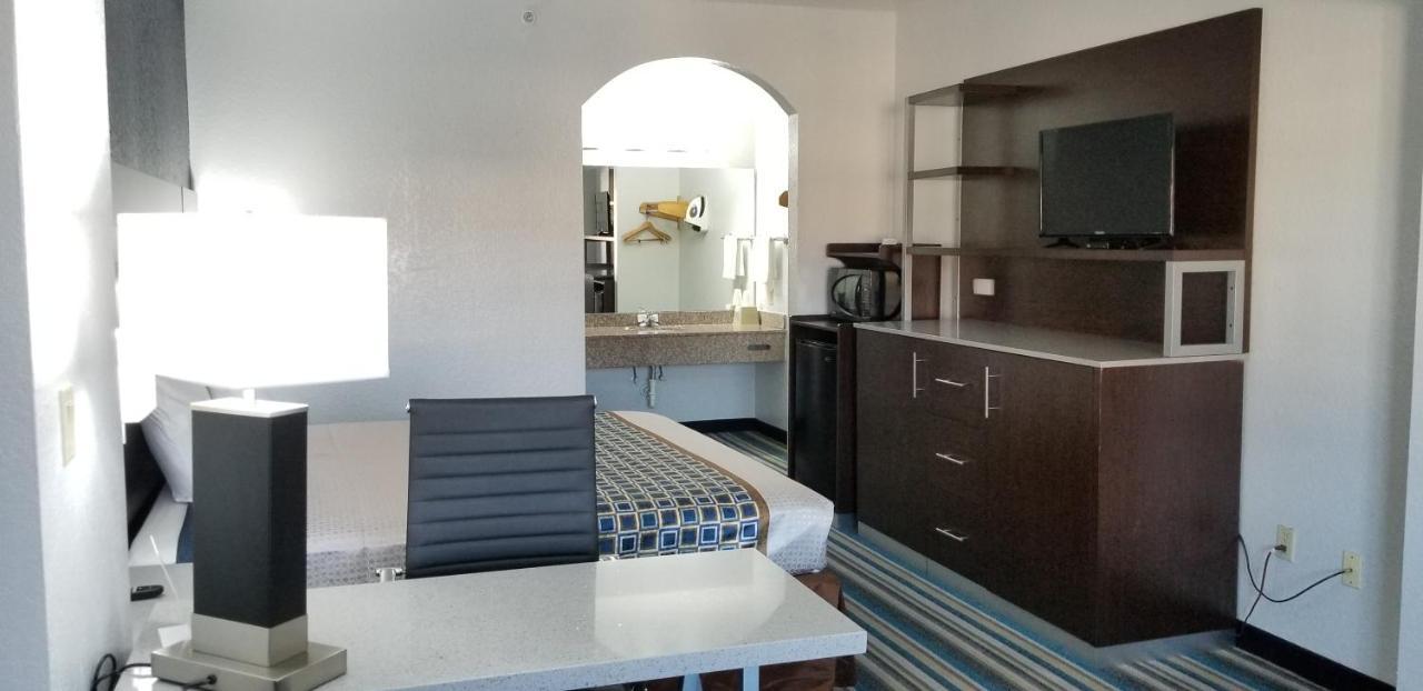 Homebridge Inn And Suites Beaumont Dış mekan fotoğraf
