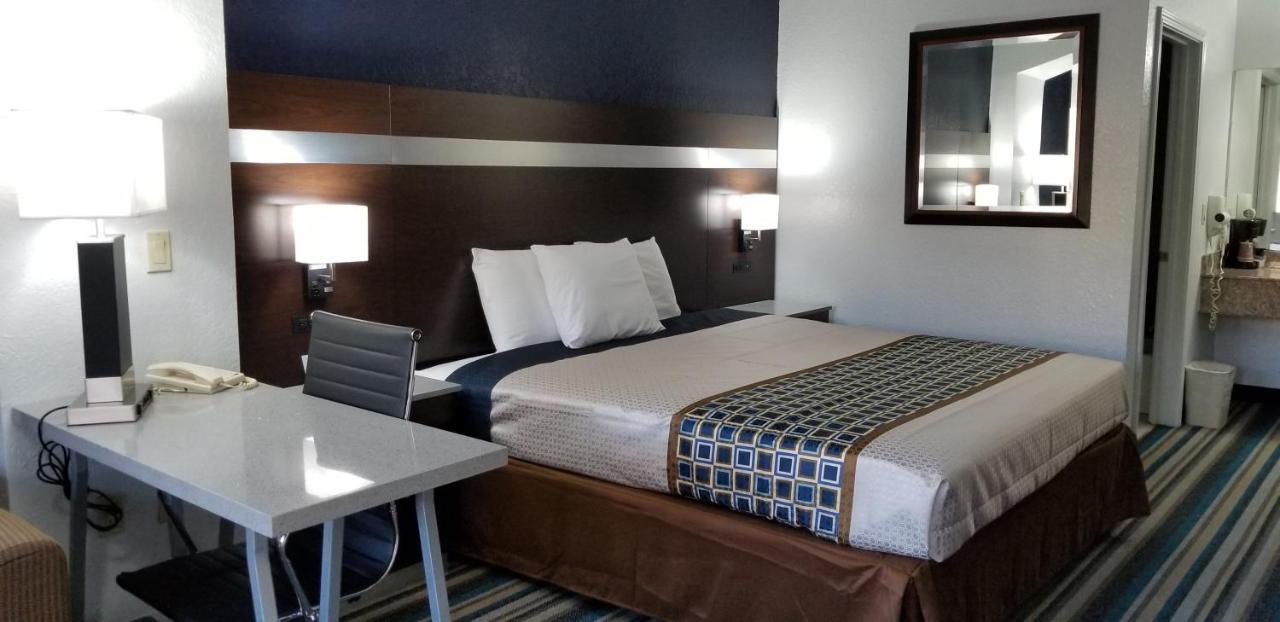 Homebridge Inn And Suites Beaumont Dış mekan fotoğraf