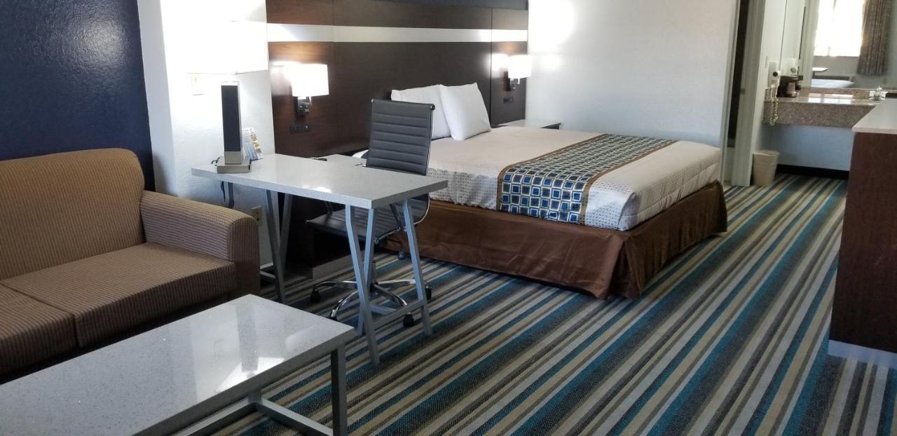 Homebridge Inn And Suites Beaumont Dış mekan fotoğraf
